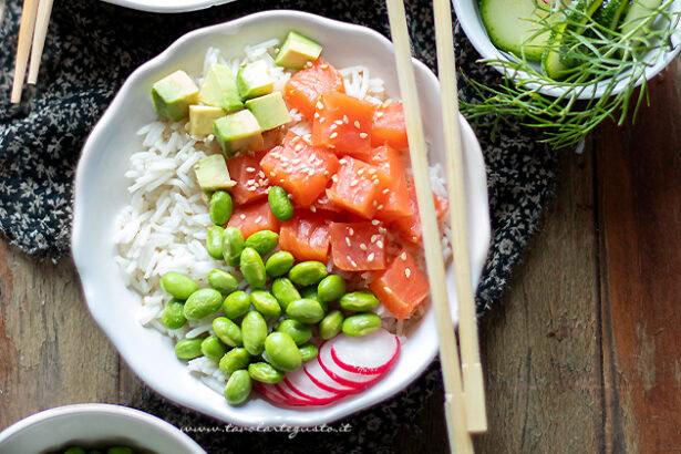 Poke bowl ricetta