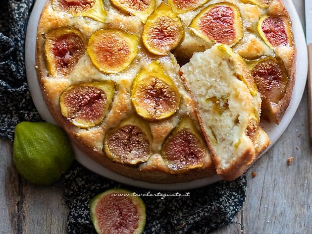 Torta di fichi - Ricetta di Tavolartegusto