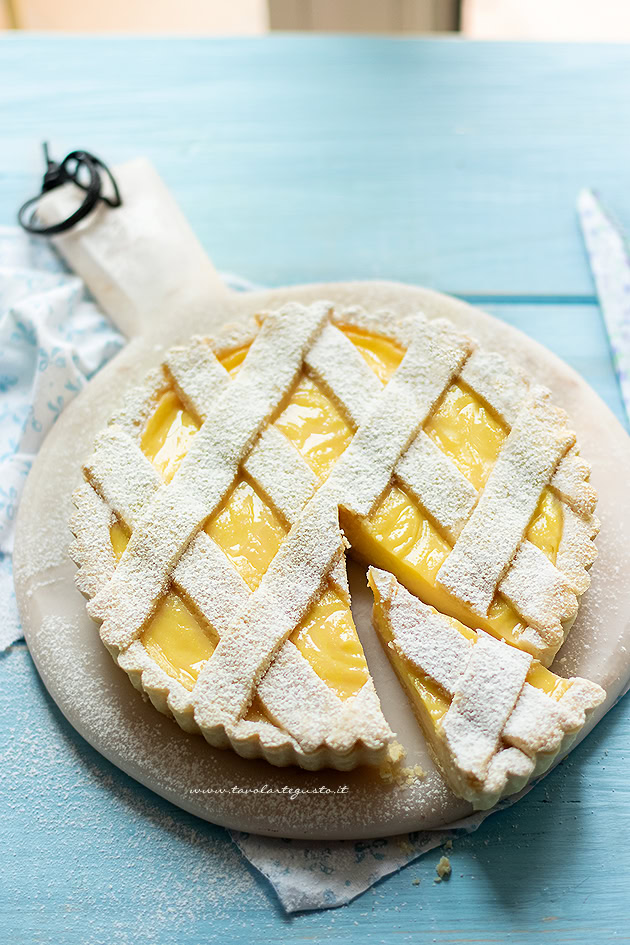 Crostata alla crema pasticcera