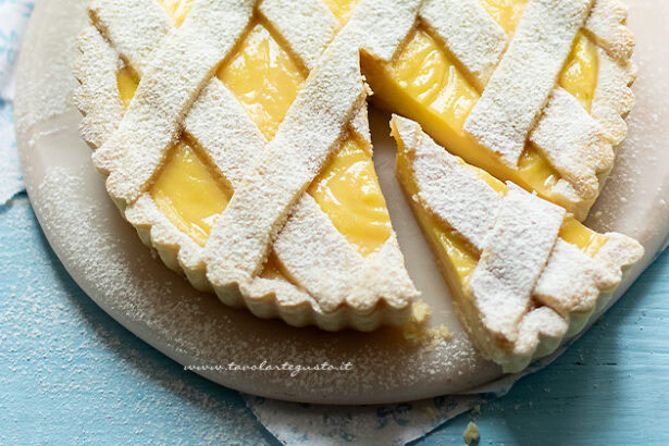 Crostata alla crema pasticcera - Ricetta di Tavolartegusto