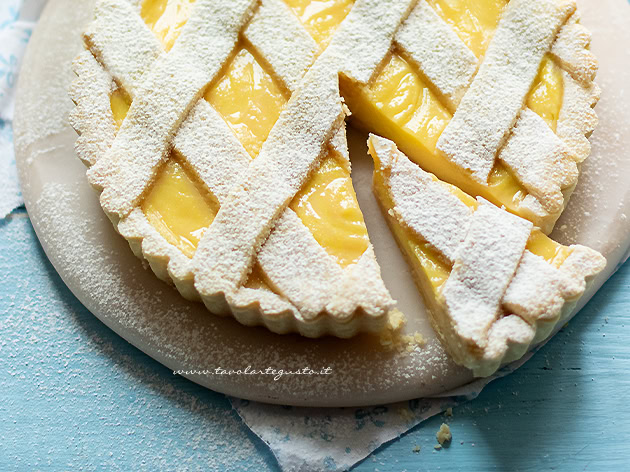 Crostata alla crema pasticcera - Ricetta di Tavolartegusto