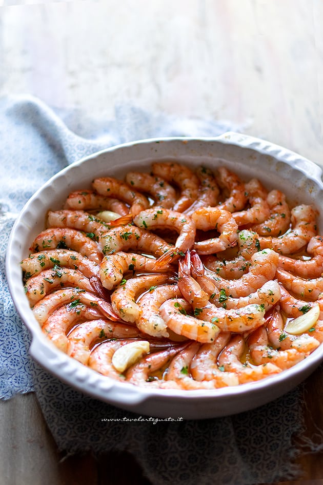 Gamberoni al forno - Ricetta di Tavolartegusto