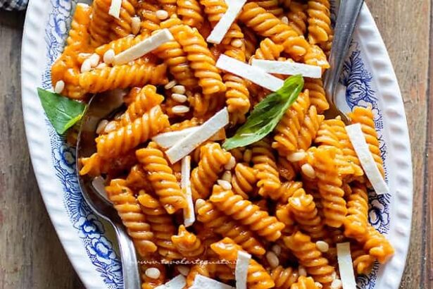 Pasta integrale con crema di peperoni - Ricetta di Tavolartegusto