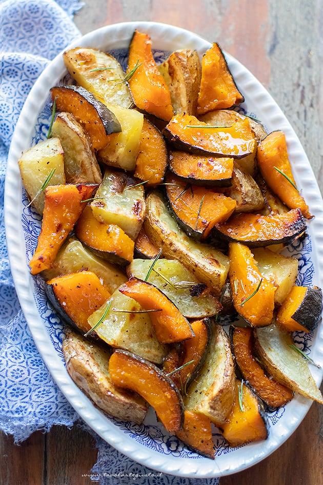 Zucca e patate al forno - Ricetta di Tavolartegusto