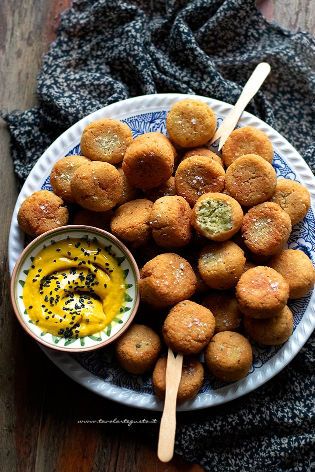 Falafel - Ricetta di Tavolartegusto