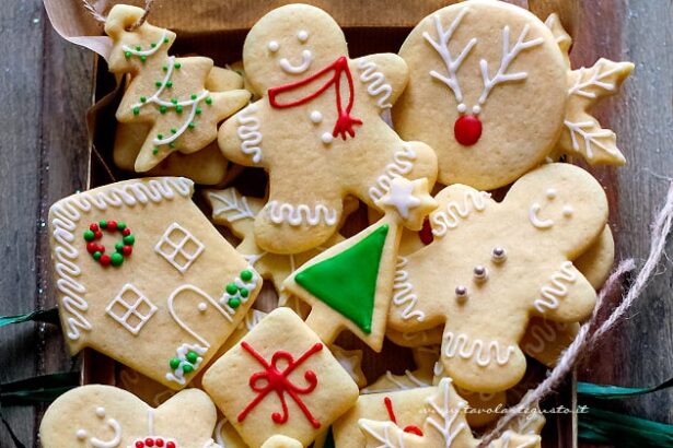 Biscotti di Natale ricetta - Ricetta di Tavolartegusto