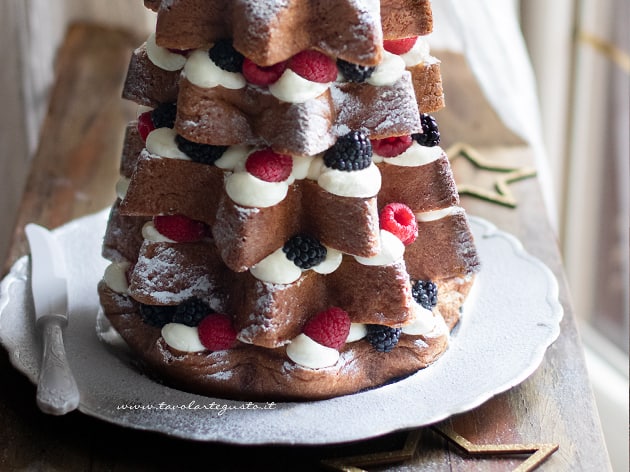 Pandoro farcito - Ricetta di Tavolartegusto