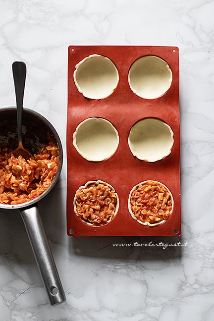 come fare i timballini di pasta - Ricetta di Tavolartegusto