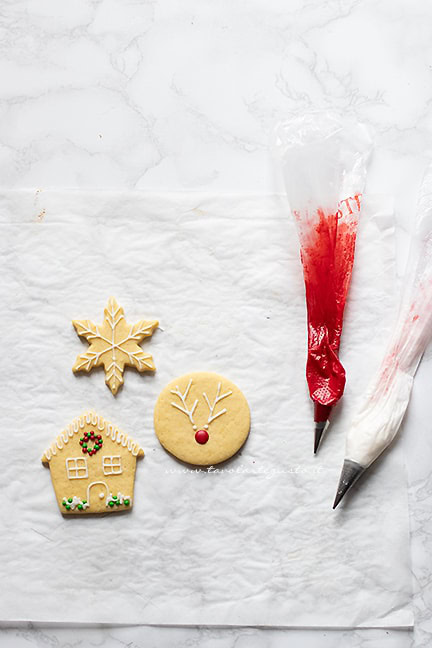 stella , casetta, renna biscotti di natale - Ricetta di Tavolartegusto