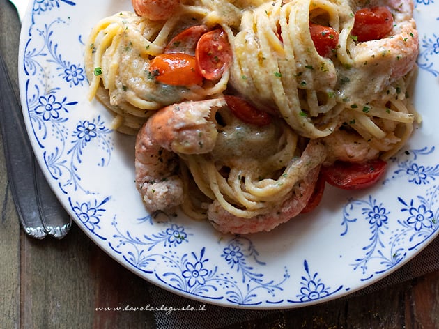 Linguine agli scampi - Ricetta di Tavolartegusto