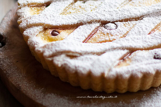 Crostata crema e amarene - Ricetta di Tavolartegusto