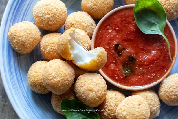 Mozzarella fritta - Ricetta di Tavolartegusto