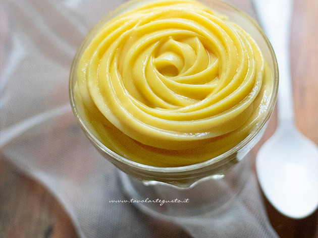 Crema pasticcera senza glutine - Ricetta di Tavolartegusto