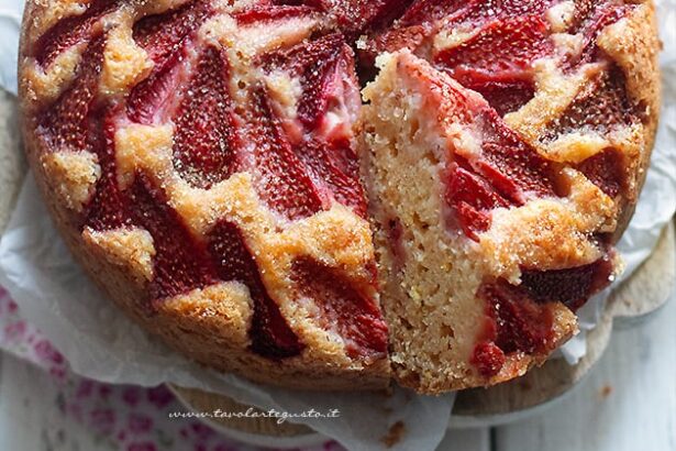 Torta di fragole vegan