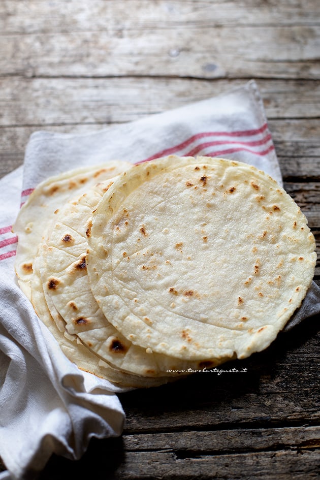 Tortillas di mais - Ricetta di Tavolartegusto