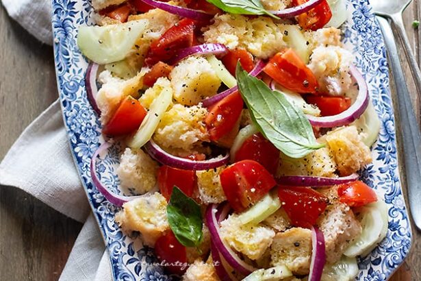 Panzanella - Ricetta di Tavolartegusto