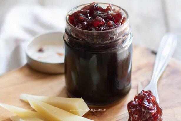 Marmellata di cipolle - Ricetta di Tavolartegusto