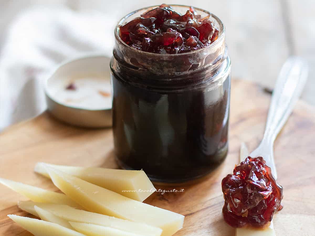 Marmellata di cipolle