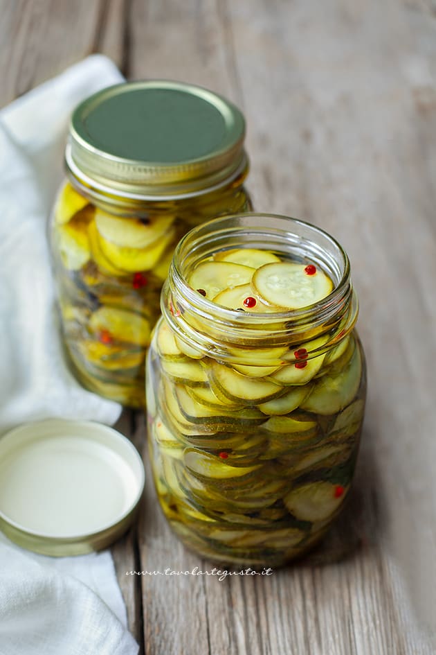 ricetta zucchine sott olio - Ricetta di Tavolartegusto