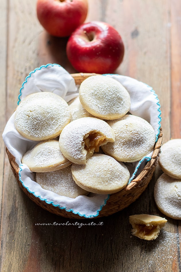 Biscotti morbidi alle mele