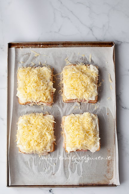 cuocere i croque monsieur