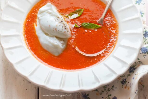 zuppa di pomodoro - Ricetta di Tavolartegusto