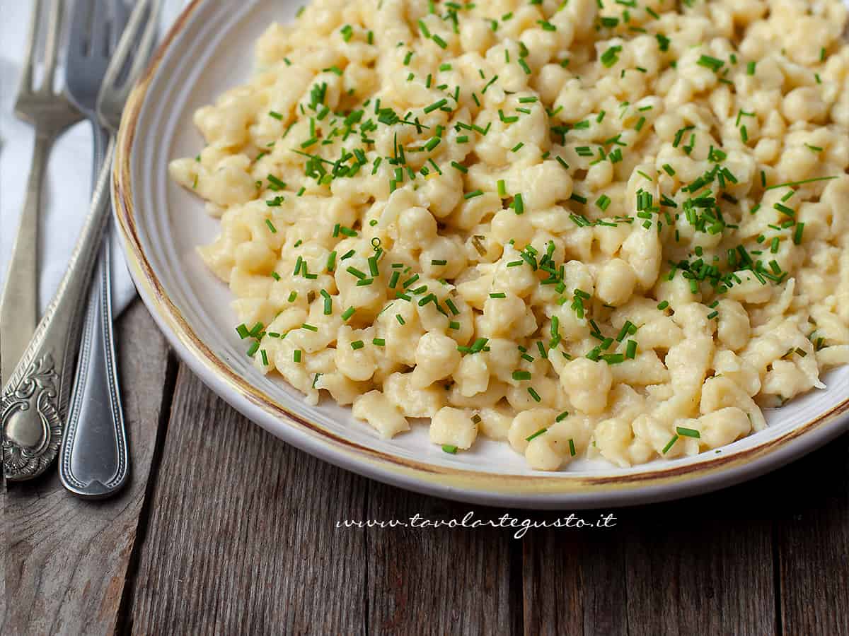 Spatzle: Ricetta originale passo passo degli Gnocchetti tirolesi