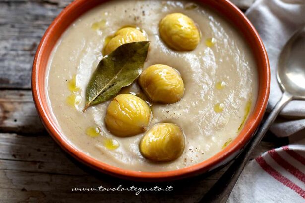 zuppa di castagne - Ricetta di Tavolartegusto