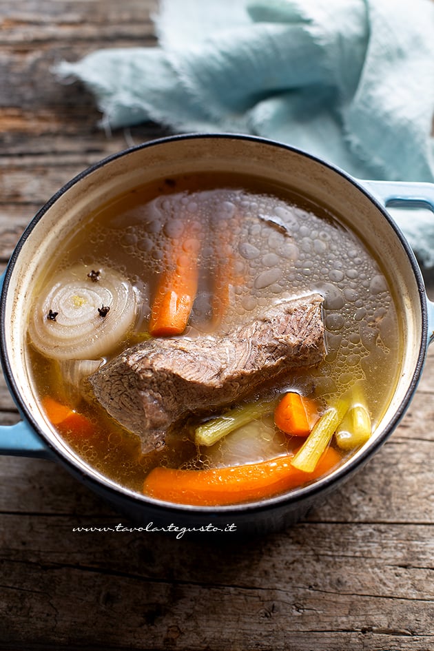 brodo di carne ricetta