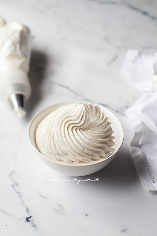 crema chantilly - Ricetta di Tavolartegusto