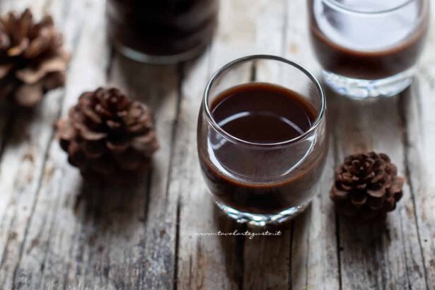 liquore al cioccolato - Ricetta di Tavolartegusto