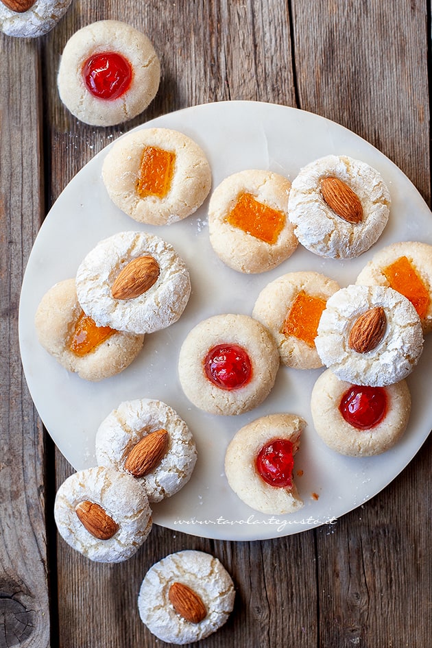 pasta di mandorle dolcetti