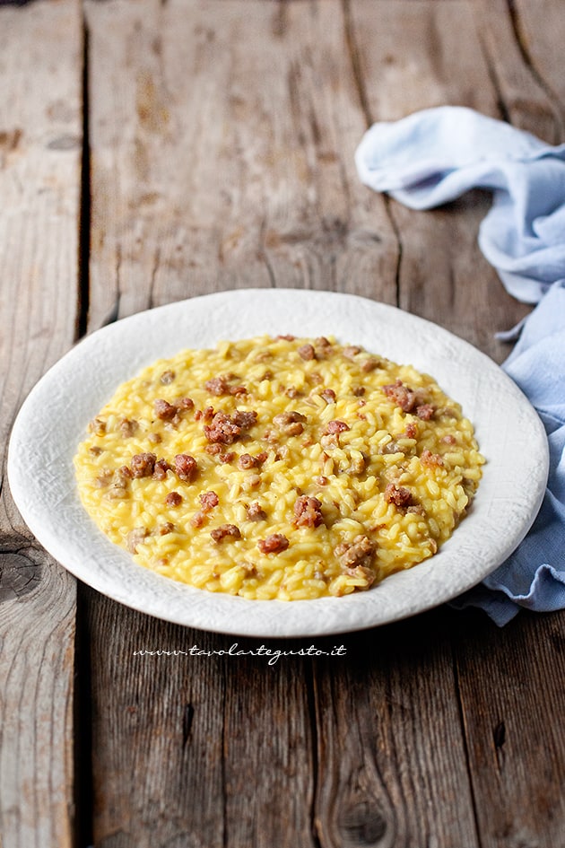 risotto con salsiccia ricetta