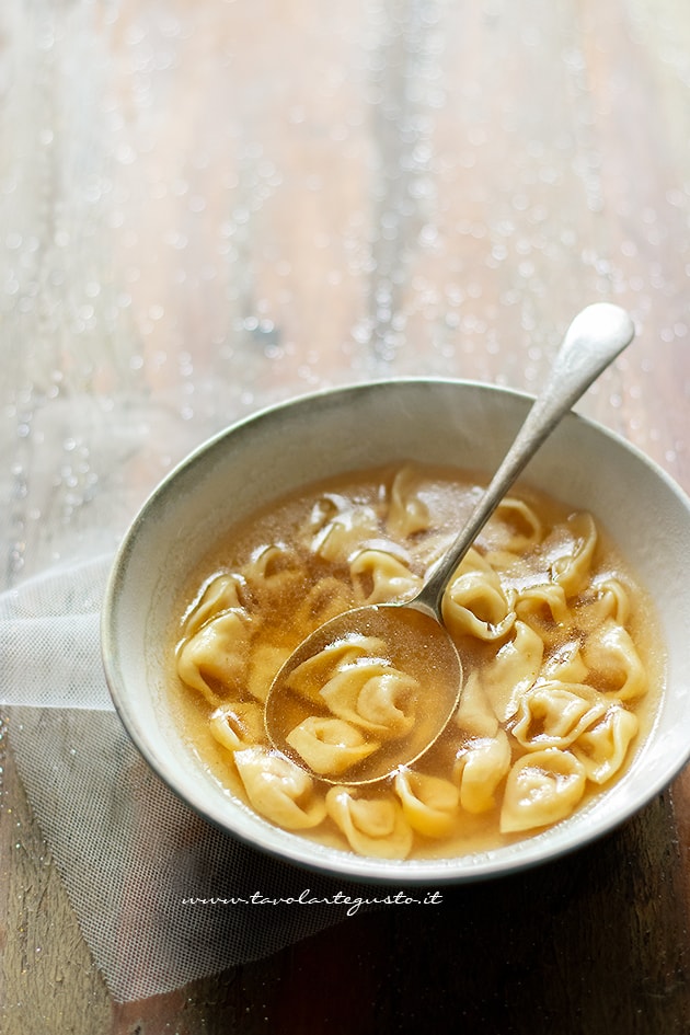 tortellini in brodo ricetta