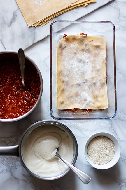 come fare le lasagne - Ricetta di Tavolartegusto