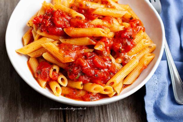 penne all arrabbiata - Ricetta di Tavolartegusto