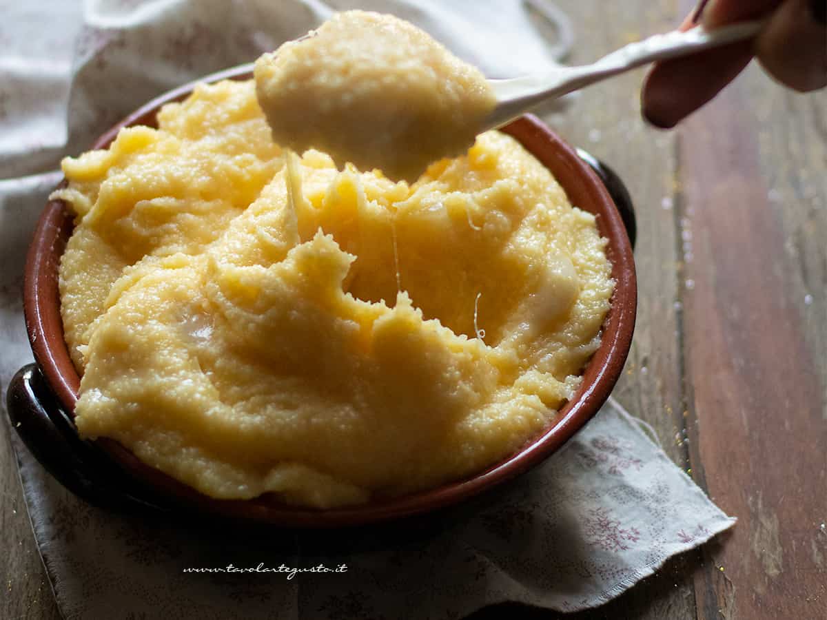 polenta concia - Ricetta di Tavolartegusto