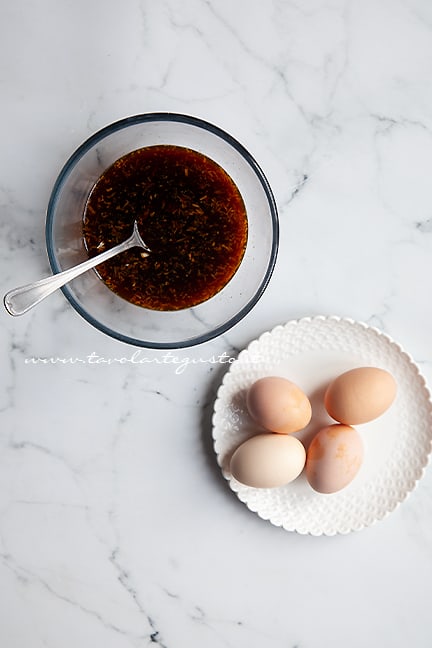 marinatura uova per fare il ramen - Ricetta di Tavolartegusto