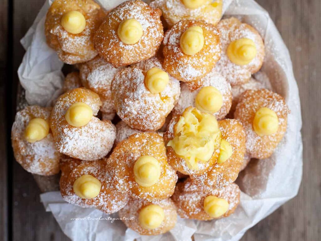 Zeppole alla crema (fritte o al forno) la Ricetta veloce e facilissima!