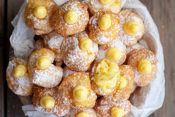 zeppole alla crema - Ricetta di Tavolartegusto