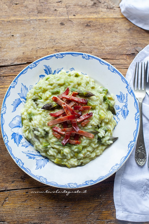 risotto asparagi e speck ricetta