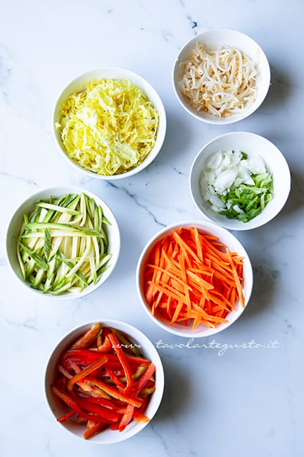 come fare i noodle con verdure