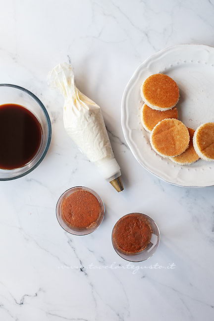 come fare il tiramisu al bicchiere