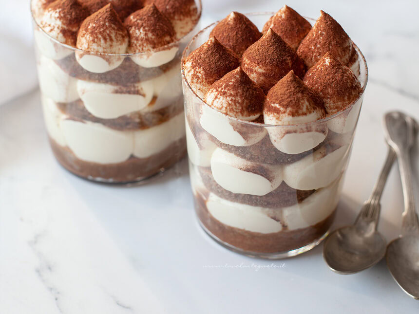 tiramisu al bicchiere