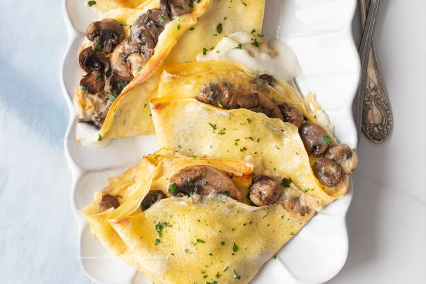 crespelle ai funghi - Ricetta di Tavolartegusto