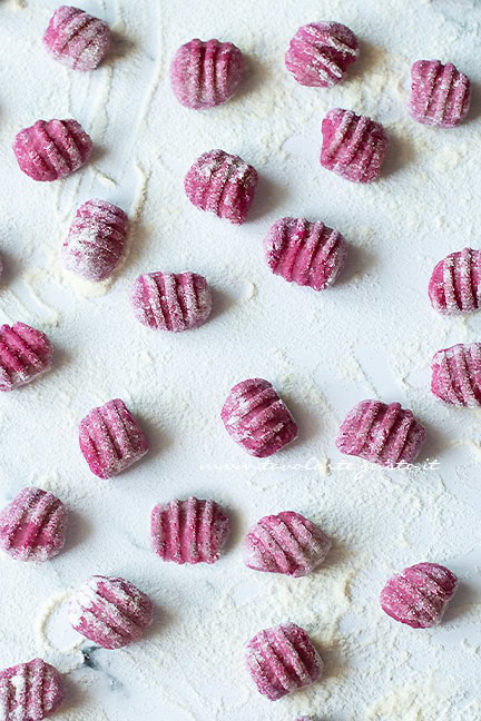 come fare gli gnocchi alla barbabietola