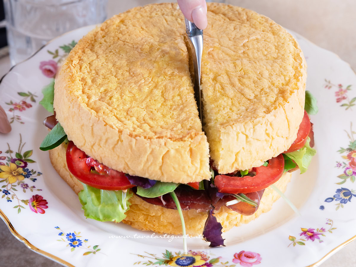 Pan di spagna salato