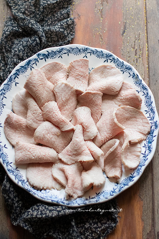 servire il vitello tonnato perfetto