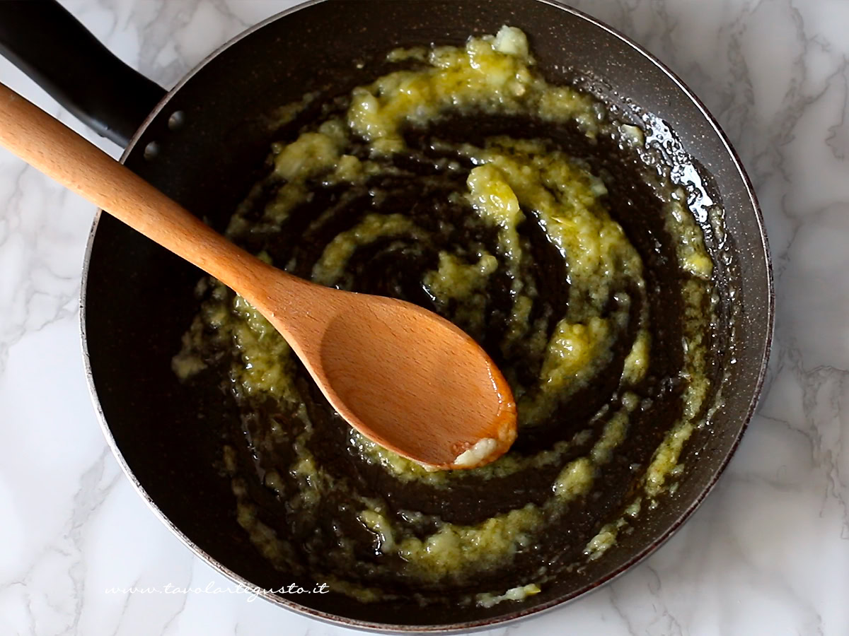 soffritto per pasta al salmone affumicato