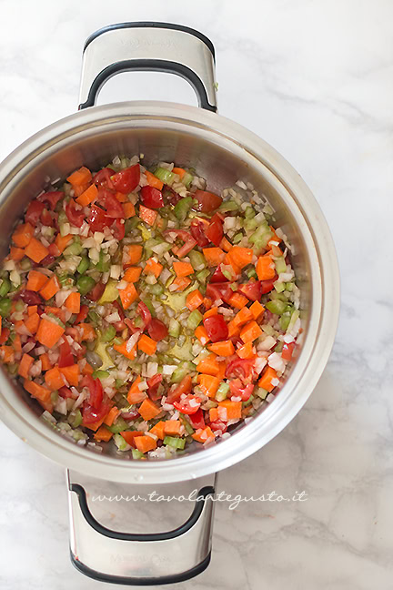 soffritto per pasta patate e zucca